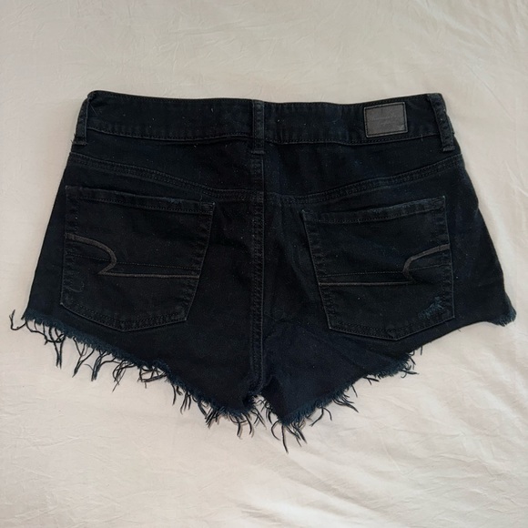 American Eagle Black High-Rise Denim Shorts Size 8 - Picture 4 of 7